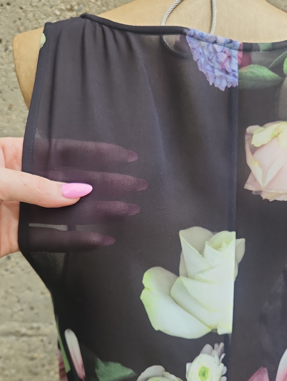 Ted Baker Black Floral Print Sleeveless Maxi Dress - Picture 8 of 9